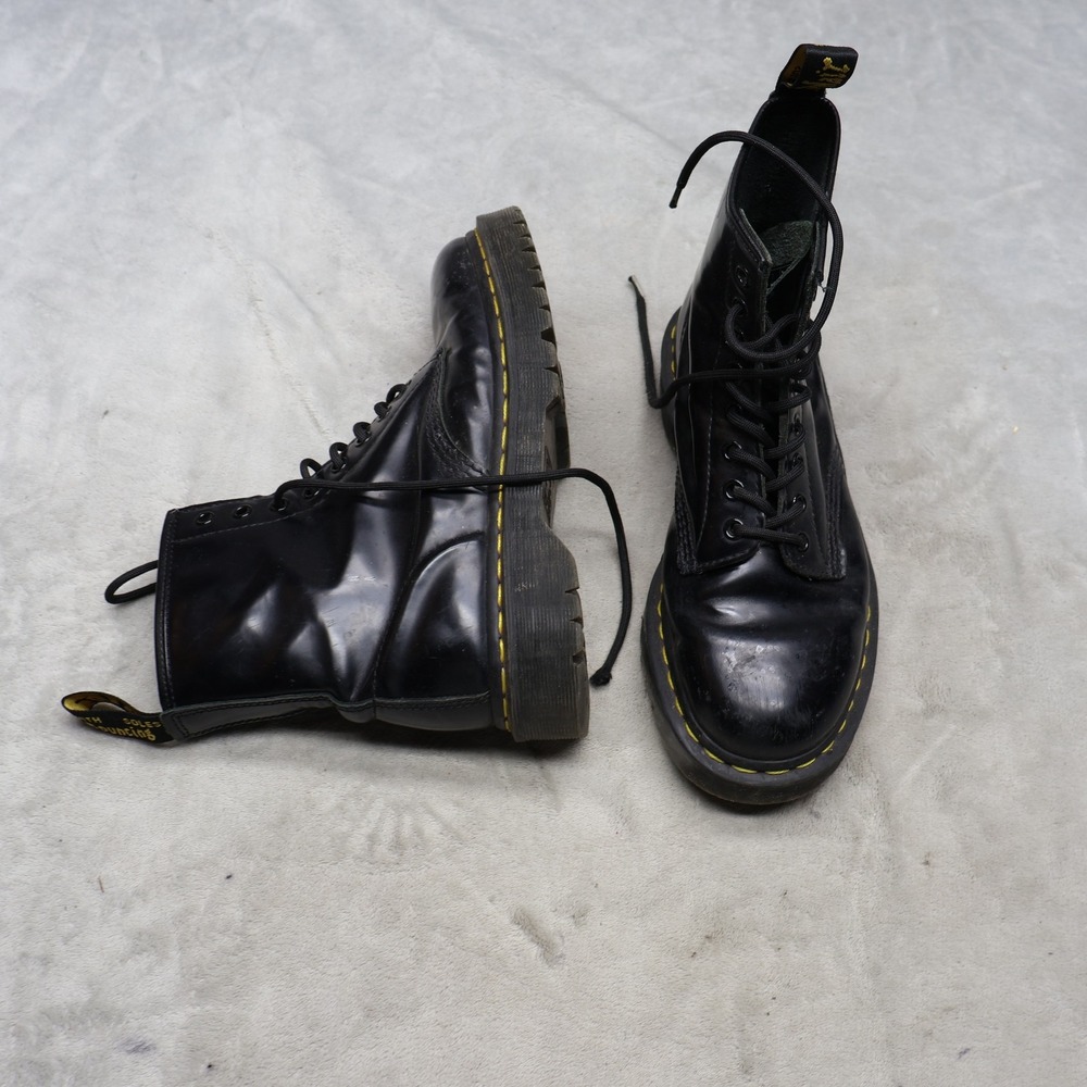 Dr. Martens Unisex M8 W9 Bex Boots Black Smooth‎ Leather Classic Combat Platform